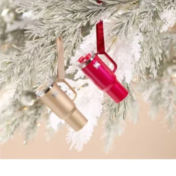 NWT Stanley Water Bottle Keychain/Ornament - Picture 1 of 7